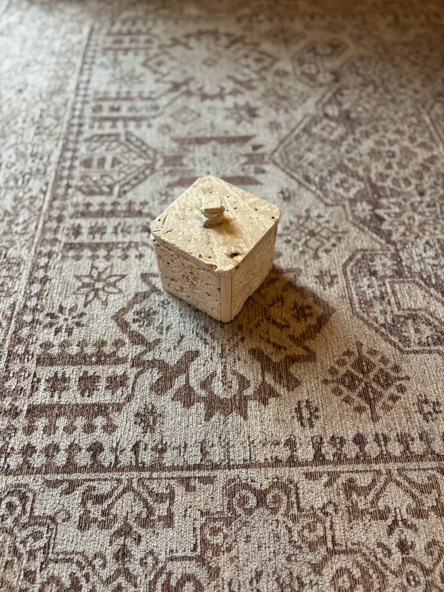 Boîte en travertin (petit)