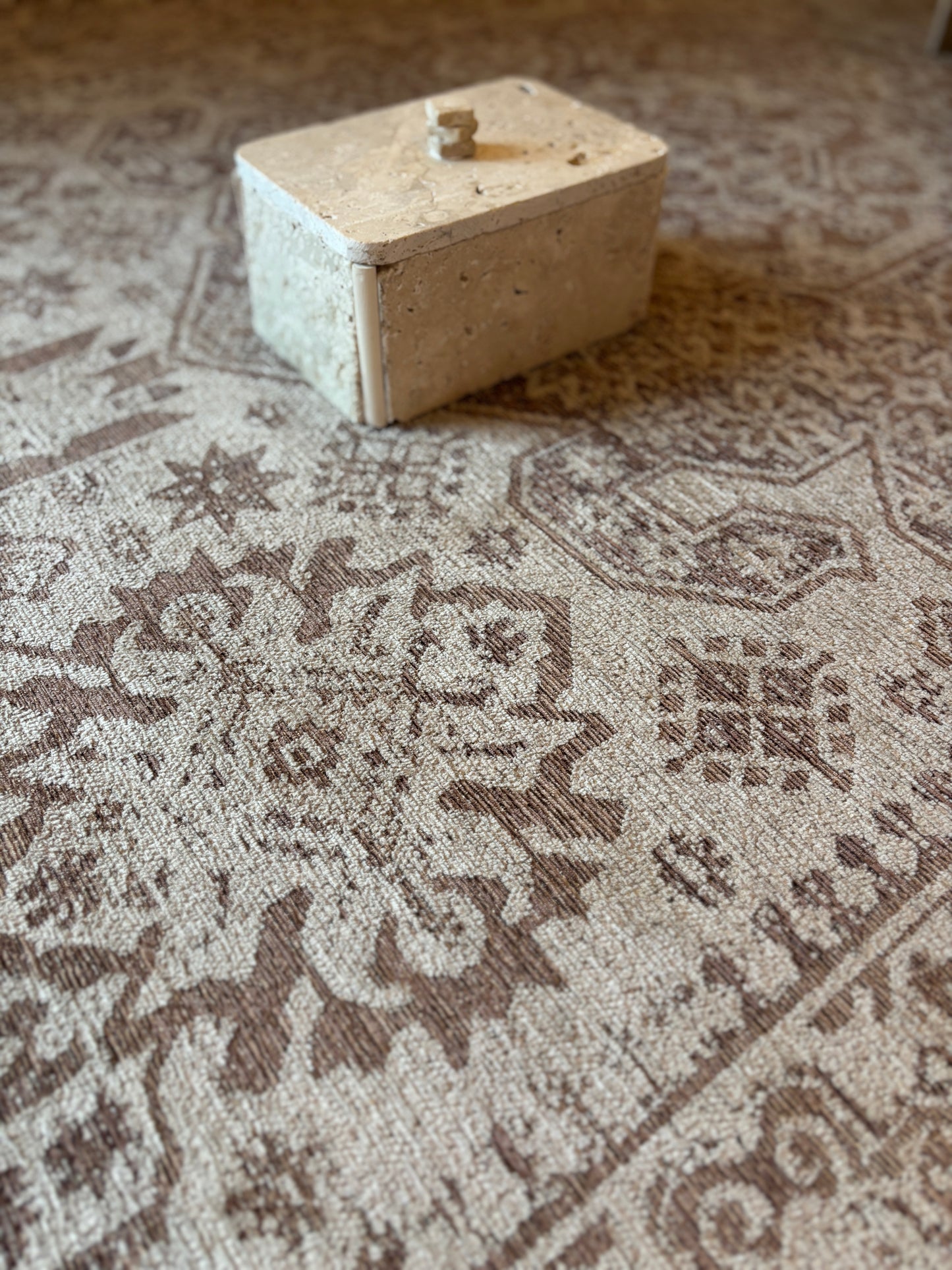 Boîte en travertin (intermédiaire)